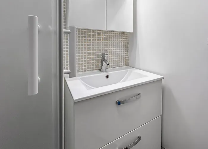 T2, Ideal Pour Explorer A Pied - 20 Min A Pied Du Centre